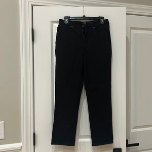 J Crew Factory Essential Straight Jean Size 27, only worn once